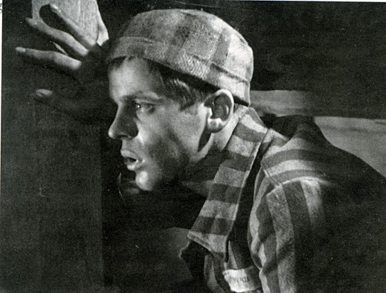Klaus Kinski in "Morituri" (1948)