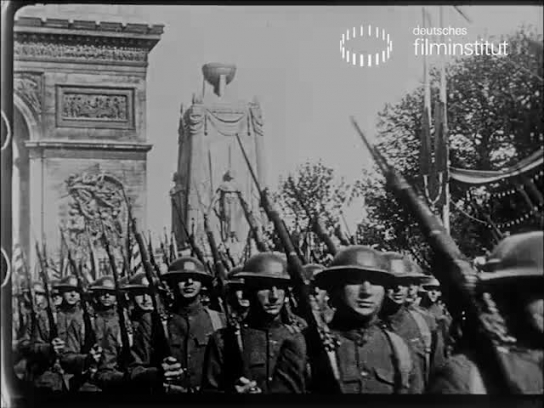 Screenshot aus "Les Fêtes de la Victoire"
