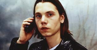 Marek Harloff in "Kaliber Deluxe" (2000)