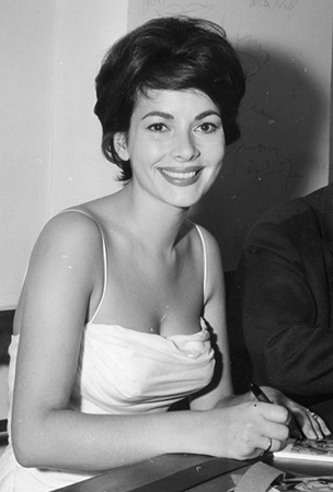 Karin Dor