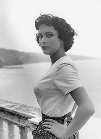 Karin Dor