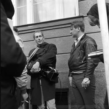 Dietrich Lohmann, Rainer Werner Fassbinder (v.l.n.r.) bei den Dreharbeiten zu "Rio das Mortes" (1970); © DFF/Sammlung Peter Gauhe, Fotograf: Peter Gauhe