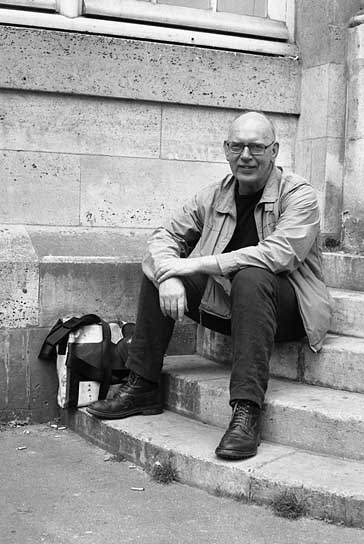 Richard Deacon - In Between