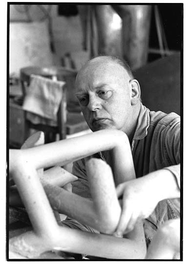 Richard Deacon - In Between