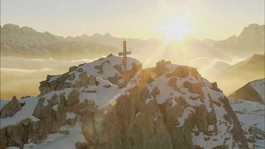 Die Alpen - Unsere Berge von oben; Quelle: Alamode Filmverleih, DIF, © Vidicom