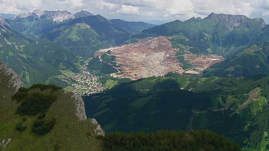 Die Alpen - Unsere Berge von oben; Quelle: Alamode Filmverleih, DIF, © Vidicom