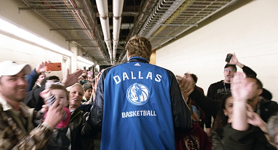 Nowitzki. Der perfekte Wurf, © NFP Marketing & Distribution, Broadview 2014