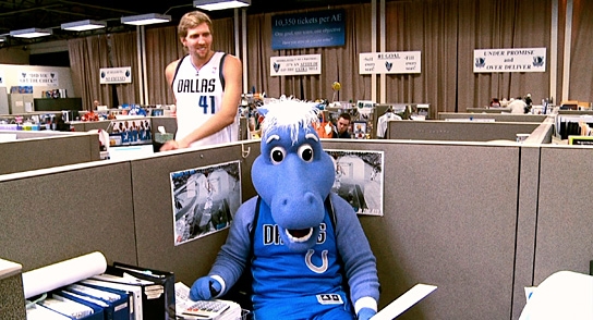 Nowitzki. Der perfekte Wurf, © NFP Marketing & Distribution, Broadview 2014