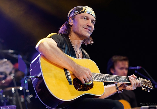 Scorpions - Forever and a Day
