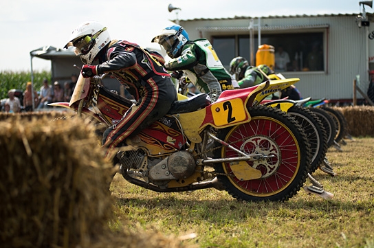 Speed, Mud & Glory; Quelle: Wallauer Pictures, © Wallauer Pictures