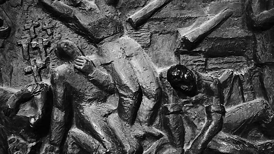 "Fundamente und Säulen", Quelle: Oliver Rossol
