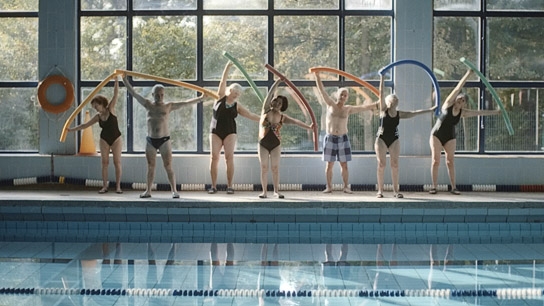 "Trockenschwimmen", Quelle: eksystent distribution, DIF, © Susanne Kim