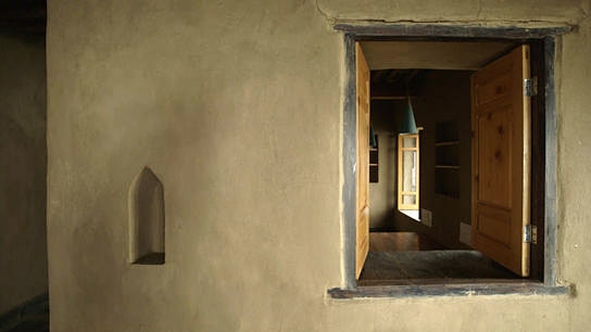 "Didi Contractor - Marrying the Earth to the... ", © individuofilm, Xaras media