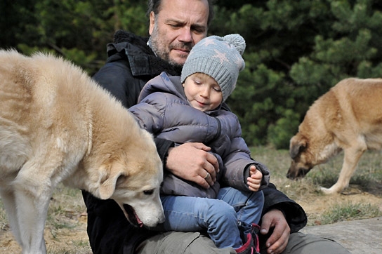 "Citizen Animal – Eine kleine Familie reist zu den Tieren", Quelle: JIP Film und Verleih, DIF, © JIP Film und Verleih, Foto: Tatjana Kühr