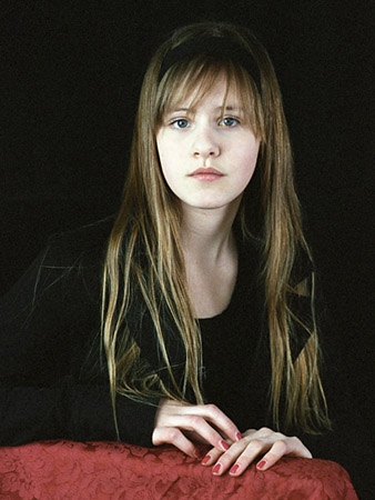 Lucie Hollmann; Quelle: Agentur Next Generation, © Anette Daugardt
