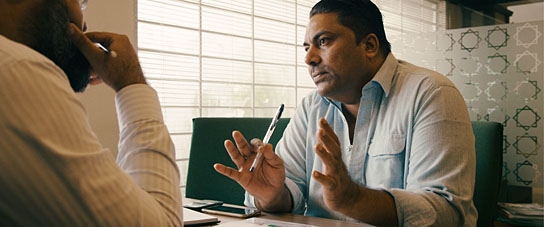 "Talking Money", Quelle: déjà-vu film, DIF, © solo:film