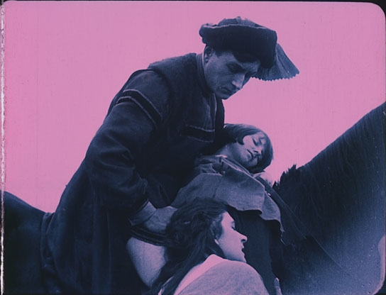 Screenshot mit Viktor Gehring (links) aus "Der Ochsenkrieg" (1920); Quelle: DFF