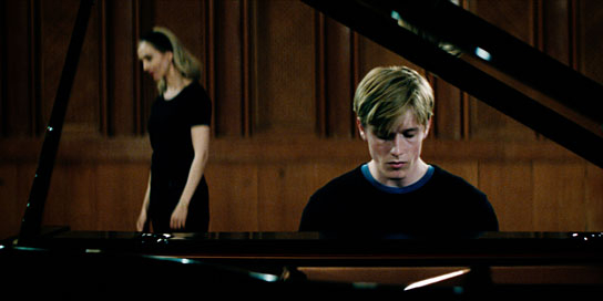 Ursina Lardi, Louis Hofmann in "Prélude" (2019); Quelle: X Verleih, DFF, © X Verleih AG