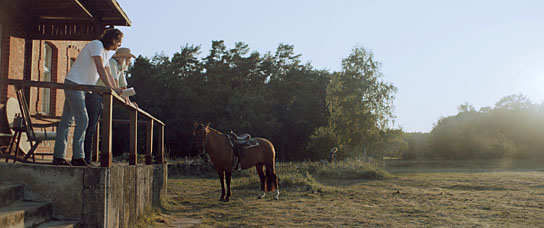 Sebastian Fräsdorf, Wolfgang Packhäuser (v.l.n.r.) in "Bruder Schwester Herz" (2019); Quelle: Kinostar Filmverleih, DFF, © 2019 Kinostar