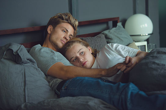 Jannik Schümann, Luna Wedler in "Dem Horizont so nah" (2019); Quelle: StudioCanal, DFF, © StudioCanal GmbH, Bernd Spauke