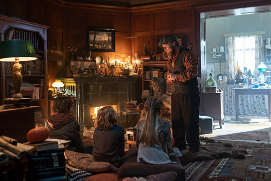 Aaron Kissiov, Arsseni Bultmann, Johanna Schraml, Axel Stein (v.l.n.r.) in "Die Wolf-Gäng" (2020); Quelle: Sony Pictures Entertainment Deutschland, DFF, © Carolin Ubl, Sony Pictures Entertainment Deutschland GmbH, Rat Pack Filmproduktion GmbH 