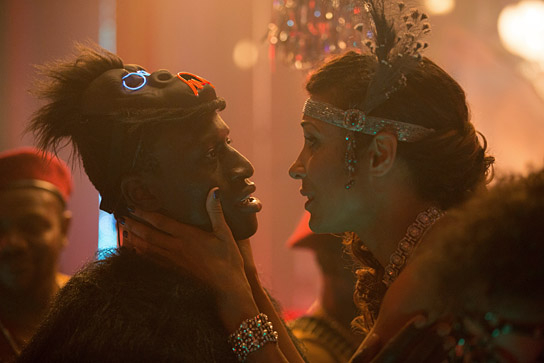 Welket Bungué, Annabelle Mandeng in "Berlin Alexanderplatz" (2020); Quelle: eOne, DFF, © 2019 Sommerhaus, eOne Germany, Foto: Frédéric Batier