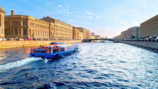 "Russland von oben" (2020); Quelle: Filmwelt, DFF, © colourFIELD, Andrew Efimov, Filmwelt