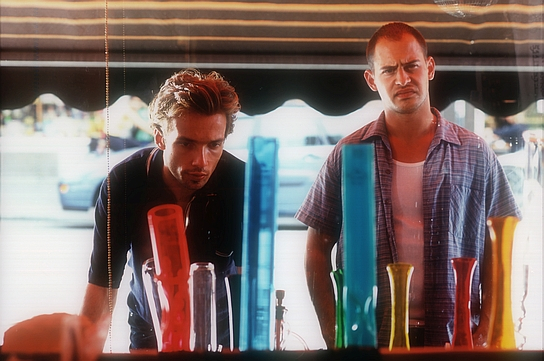 Lucas Gregorowicz, Moritz Bleibtreu (v.l.n.r.) in "Lammbock" (2001); Quelle: Senator Film Verleih, DFF