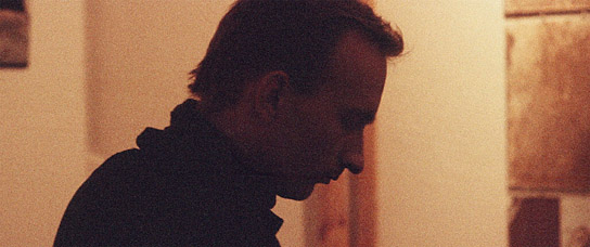 Tobias Gruben in den 1990ern ("Die Liebe frisst das Leben", 2019); Quelle: mindjazz pictures, DFF, © Hans Haferstroh