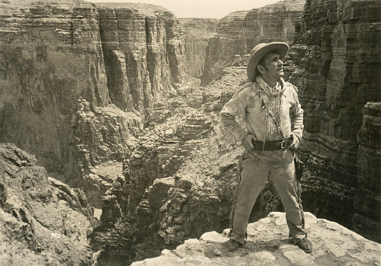 Luis Trenker in "Der Kaiser von Kalifornien" (1936)