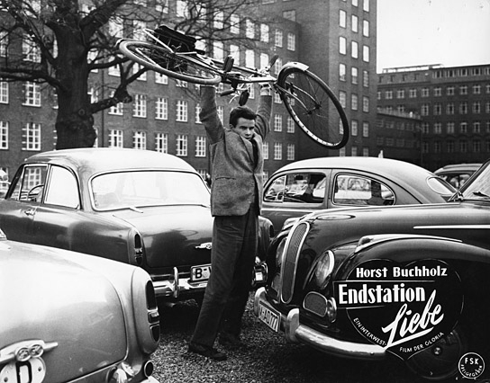 Horst Buchholz in "Endstation Liebe" (1958)