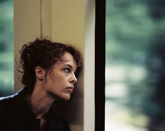 Paula Beer in "Undine" (2020); Quelle: Piffl Medien, DFF, © Schramm Film, Marco Krüger