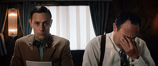 Roland Bonjour, Tom Keune (v.l.n.r.) in "Havarie Petite" (2019)