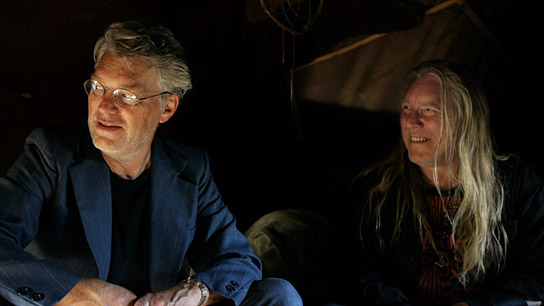 Volker Meyer-Dabisch, Flieger (v.l.n.r.) in "Sonne im Herzen" (2020); Quelle: Moviemento, DFF