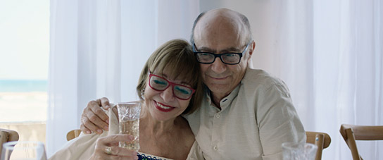 Rivka Michaeli, Salim Daw in "Kiss Me Kosher" (2020); Quelle: X Verleih, DFF, © X Verleih AG