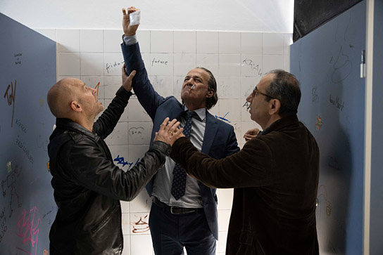 Jürgen Vogel, Heiner Lauterbach, Hilmi Sözer (v.l.n.r.) in "Es ist zu deinem Besten" (2020); Quelle: Studiocanal, DFF, © Studiocanal GmbH, Frédéric Batier