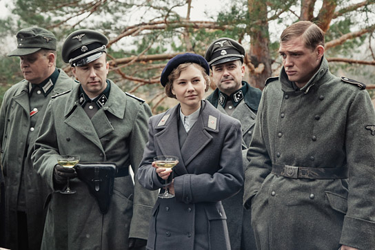 David Schütter (rechts) in "Persischstunden" (2020); Quelle: Alamode Filmverleih, DFF, © Alamode Film