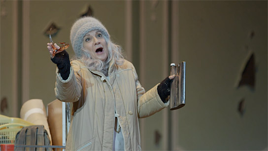 Helene Schneidermann in "Das Haus der guten Geister" (2019); Quelle: mindjazz pictures, DFF, © mindjazz pictures