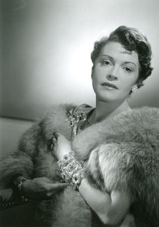 Sybille Schmitz in "Kronjuwelen" (1950); Quelle: DFF