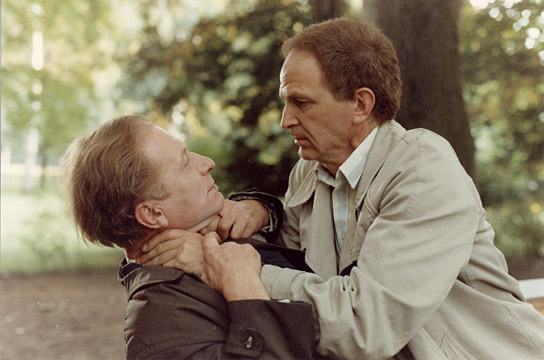 Michael Gwisdeck (rechts) in "Der Tangospieler" (1990); Quelle: DFF, © DEFA-Stiftung , Christa Köfer