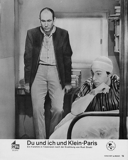 Jaecki Schwarz (rechts) in "Du und ich und Klein-Paris" (1970); Quelle: DFF, © DEFA-Stiftung