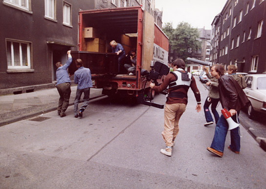 Adolf Winkelmann (vorne rechts) bei den Dreharbeiten zu "Die Abfahrer" (1978)