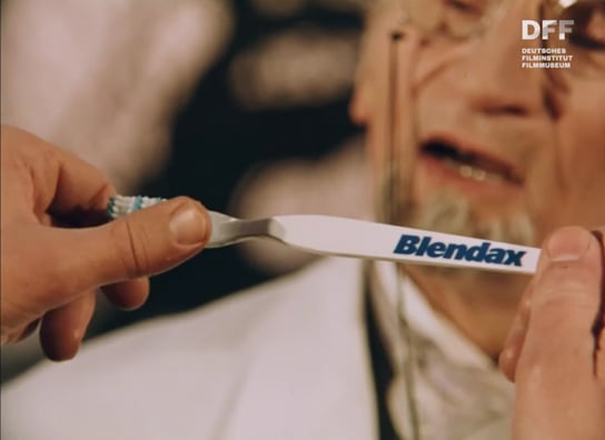 Screenshot aus "BLENDAX Zahnbürsten 68/1 [Hündchen]" (1968); Quelle: DFF
