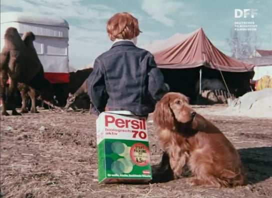 Screenshot aus "PERSIL 70 'Junge und Hund'" (19??); Quelle: DFF