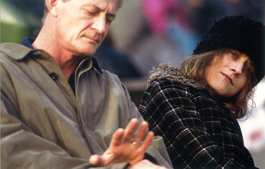 Matthew Burton, Ruth Vaughn in "Alle Zeit der Welt" (1997); Quelle: Schramm Film Koerner & Weber