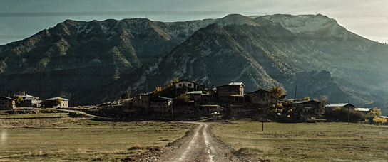 "Eine Geschichte von drei Schwestern" (2019); Quelle: Grandfilm, DFF, © Emre Erkmen 