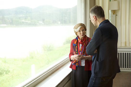 Ursula Männle (CSU), Regisseur Torsten Körner in "Die Unbeugsamen" (2020); Quelle: Majestic Filmverleih, DFF, © Majestic