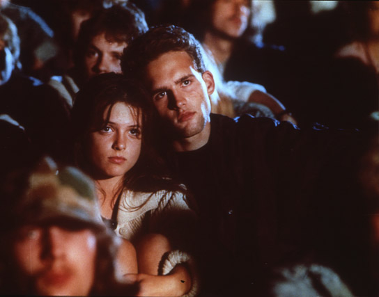 Julia Brendler, Hans-Peter Dahm in "Verbotene Liebe" (1990); Quelle: DFF, © DEFA-Stiftung, Herbert Kroiss