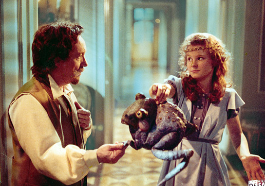Peter Sodann, Jana Mattukat in "Froschkönig" (1988); Quelle: DEFA-Stiftung, © DEFA-Stiftung, Dieter Jaeger