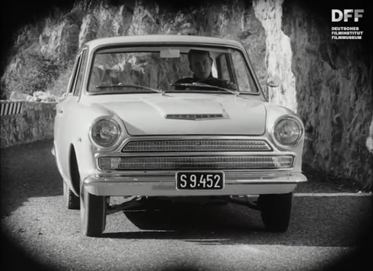 Screenshot aus "Ford Cortina" (1965); Quelle: DFF